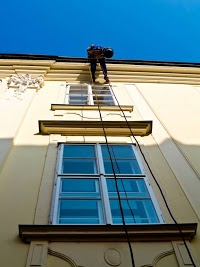 Gutter Cleaning Service London UK 231704 Image 4